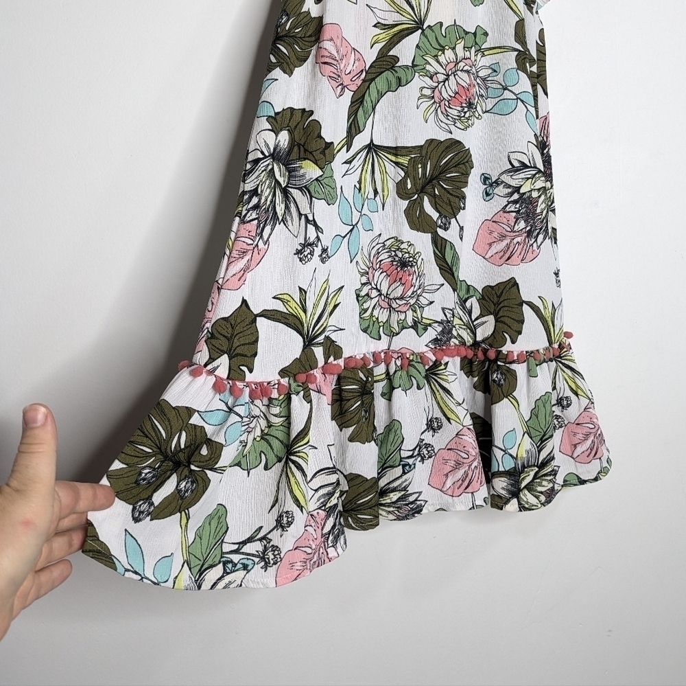 ✨3/$15 NWT Miken Swim white green tropical monstera floral swim cover up XS - Picture 2 of 8